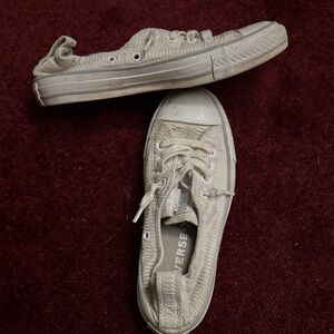 Converse Textured white slip on Sneakers